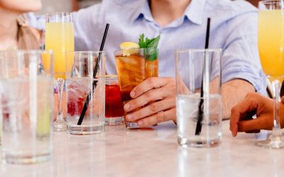 7 boissons classiques à commander dans un bar